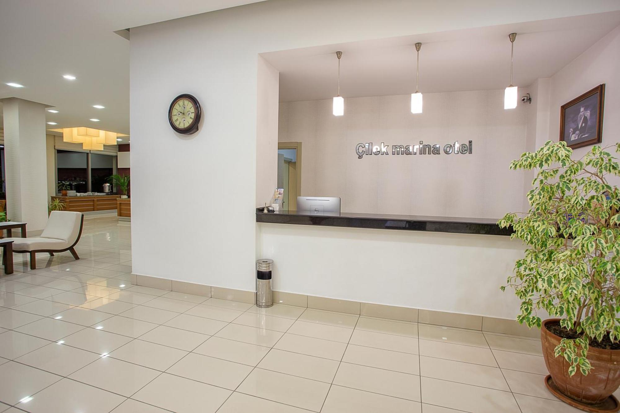 Cilek Marina Otel Çeşme المظهر الخارجي الصورة